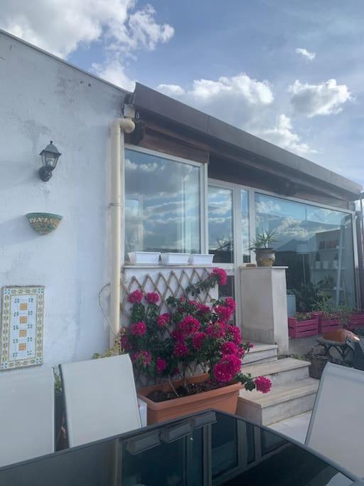 Stunning Kalsa Apartment Palermo Luaran gambar