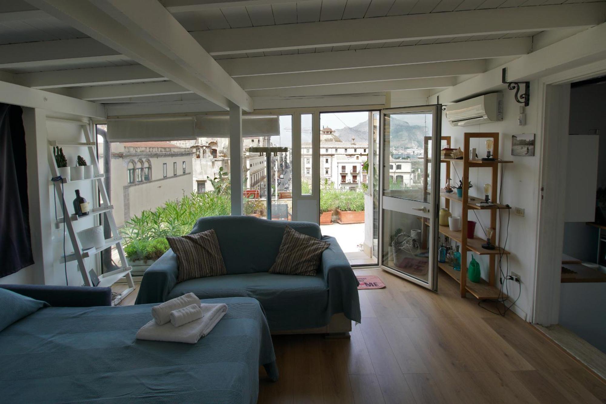 Stunning Kalsa Apartment Palermo Luaran gambar